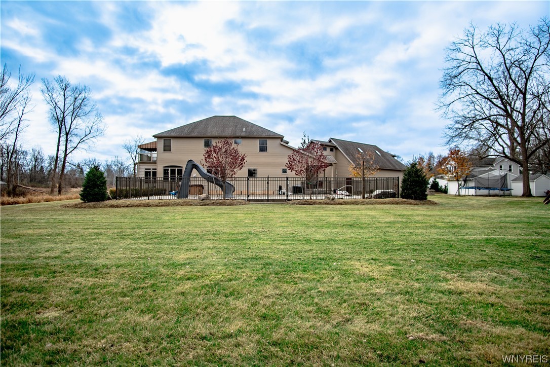 990 Dodge Road Amherst, NY 14068 - Photo 42 of 50 EXTERIOR BACK