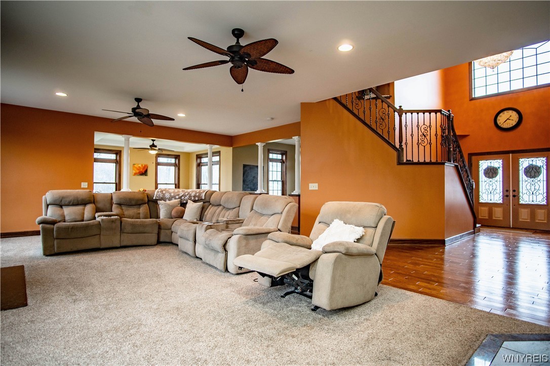 990 Dodge Road Amherst, NY 14068 - Photo 6 of 50 LIVING ROOM