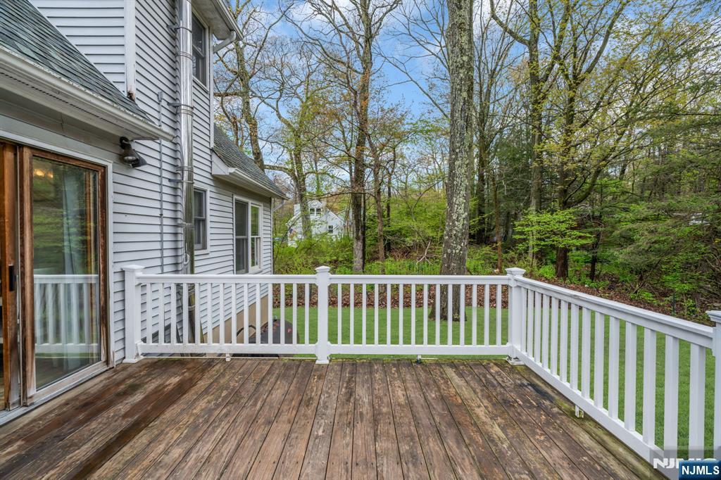 140 Papscoe Road West Milford, NJ 07421 - Photo 37 of 47