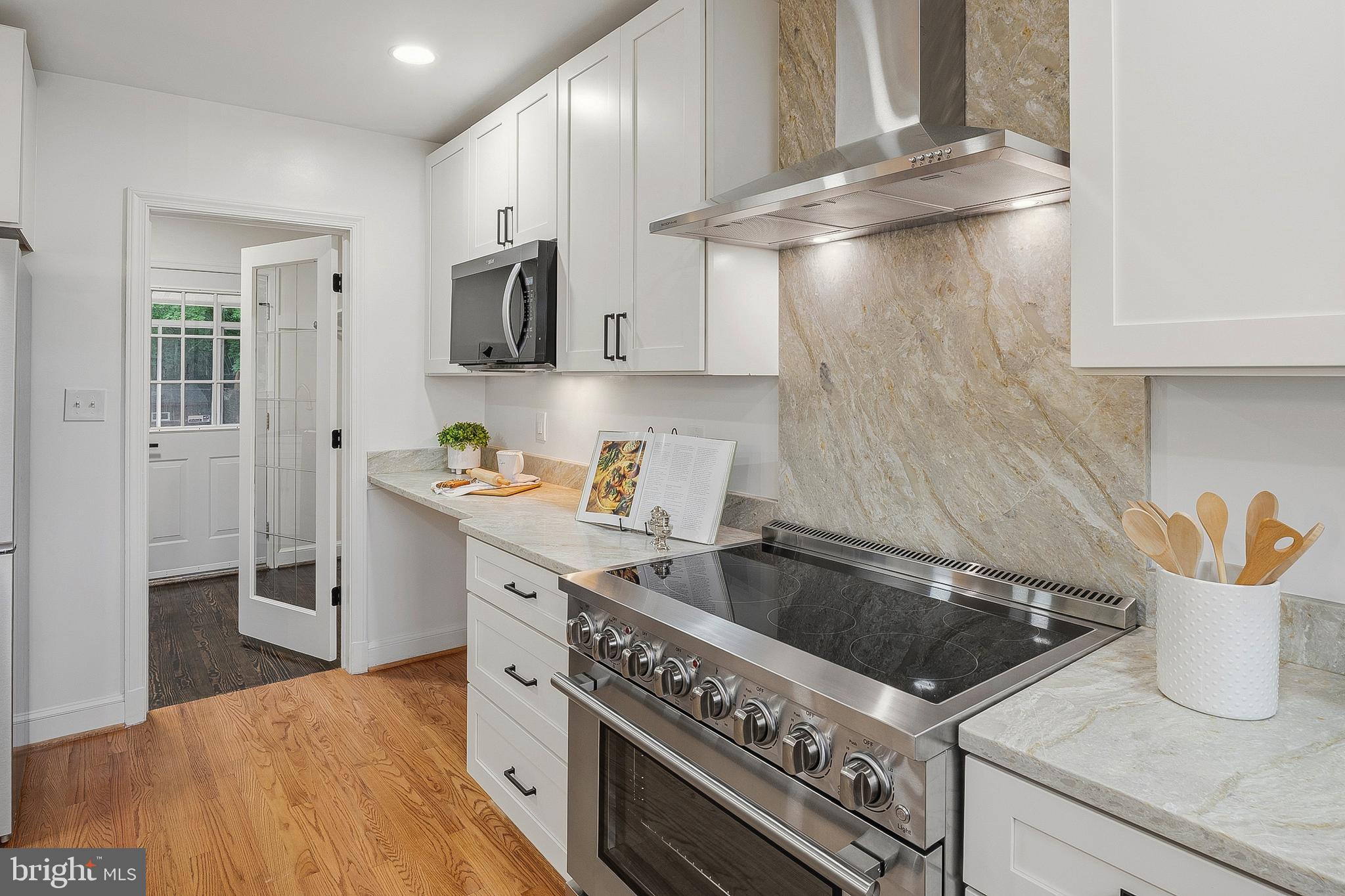206 Shaw Avenue Silver Spring, MD 20904 - Photo 13 of 59 Kitchen (alt view)