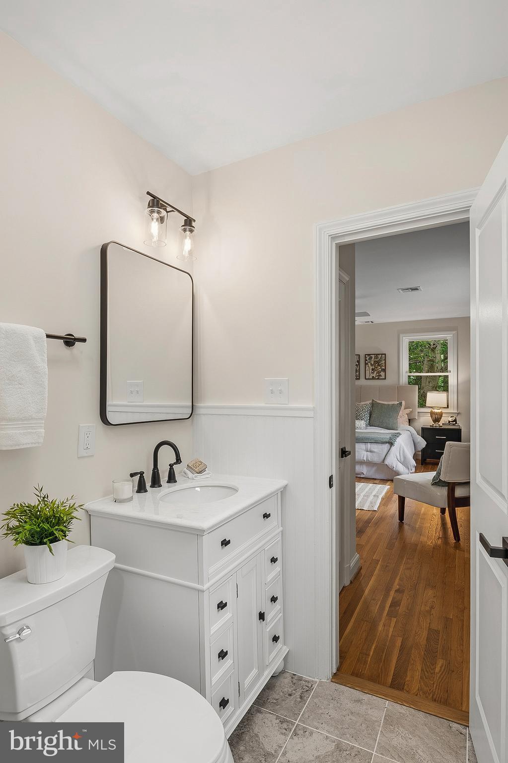 206 Shaw Avenue Silver Spring, MD 20904 - Photo 23 of 59 Primary Bathroom (alt view)