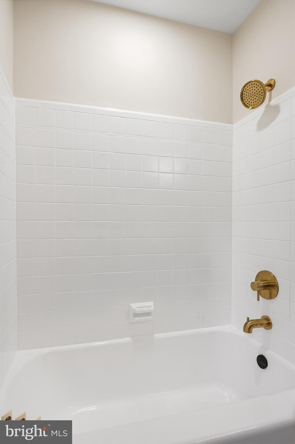 206 Shaw Avenue Silver Spring, MD 20904 - Photo 31 of 59 Bathroom 2 (alt view)