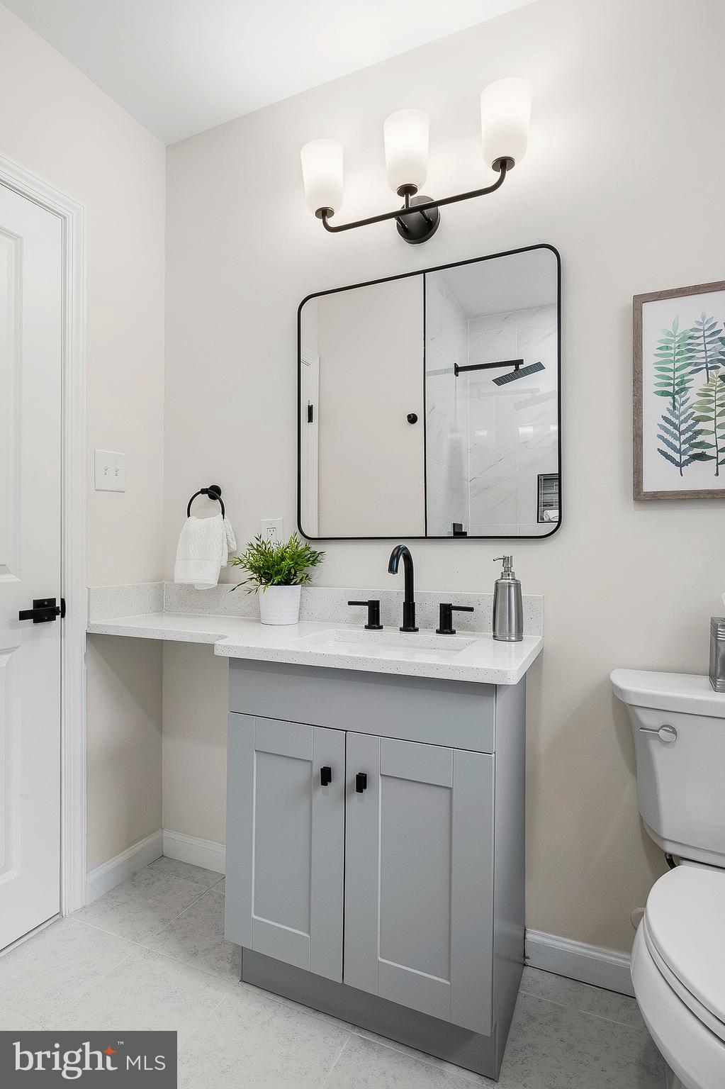 206 Shaw Avenue Silver Spring, MD 20904 - Photo 34 of 59 Bathroom 3 (alt view)