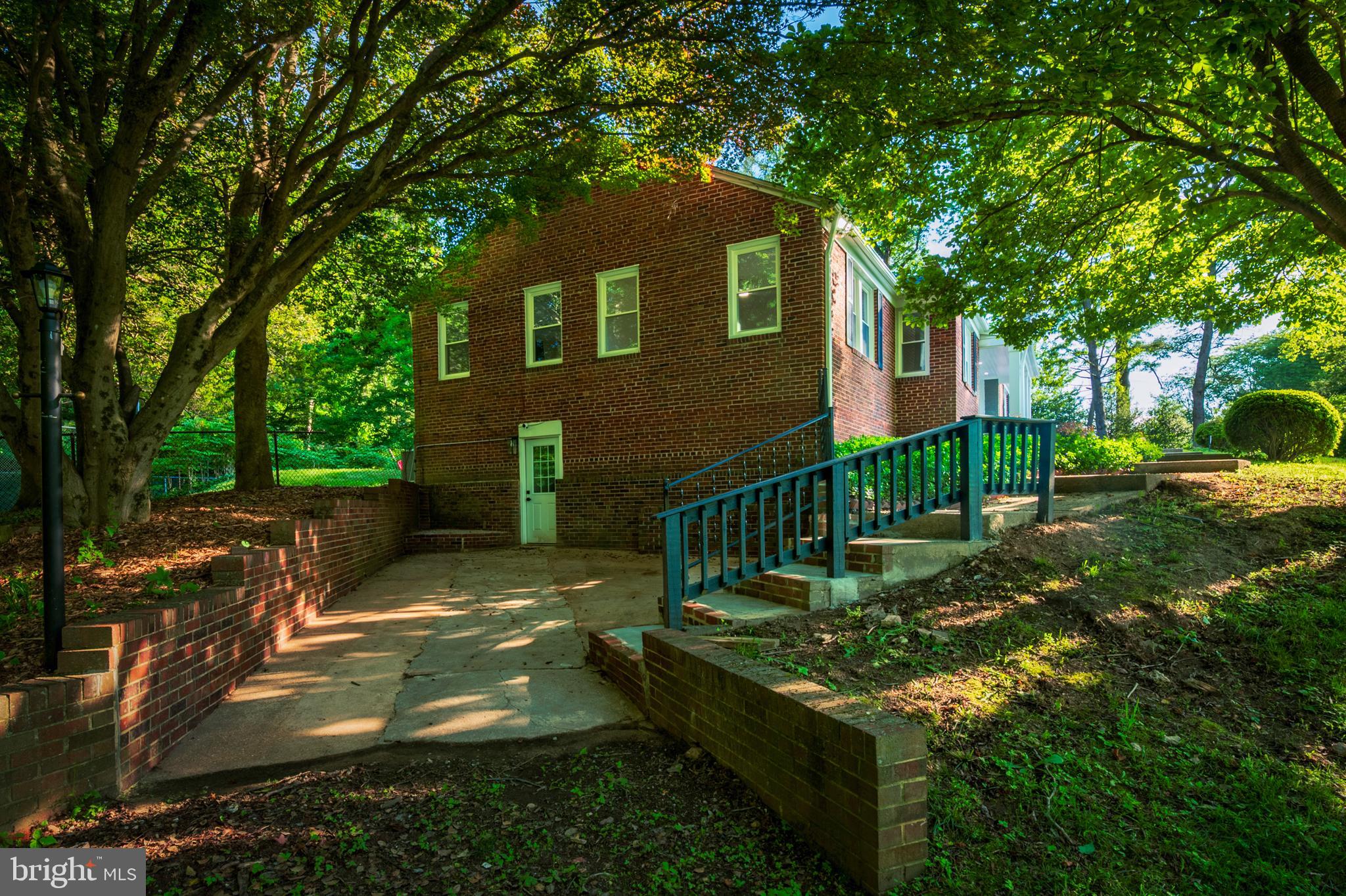 206 Shaw Avenue Silver Spring, MD 20904 - Photo 50 of 59 Exterior Side Patio