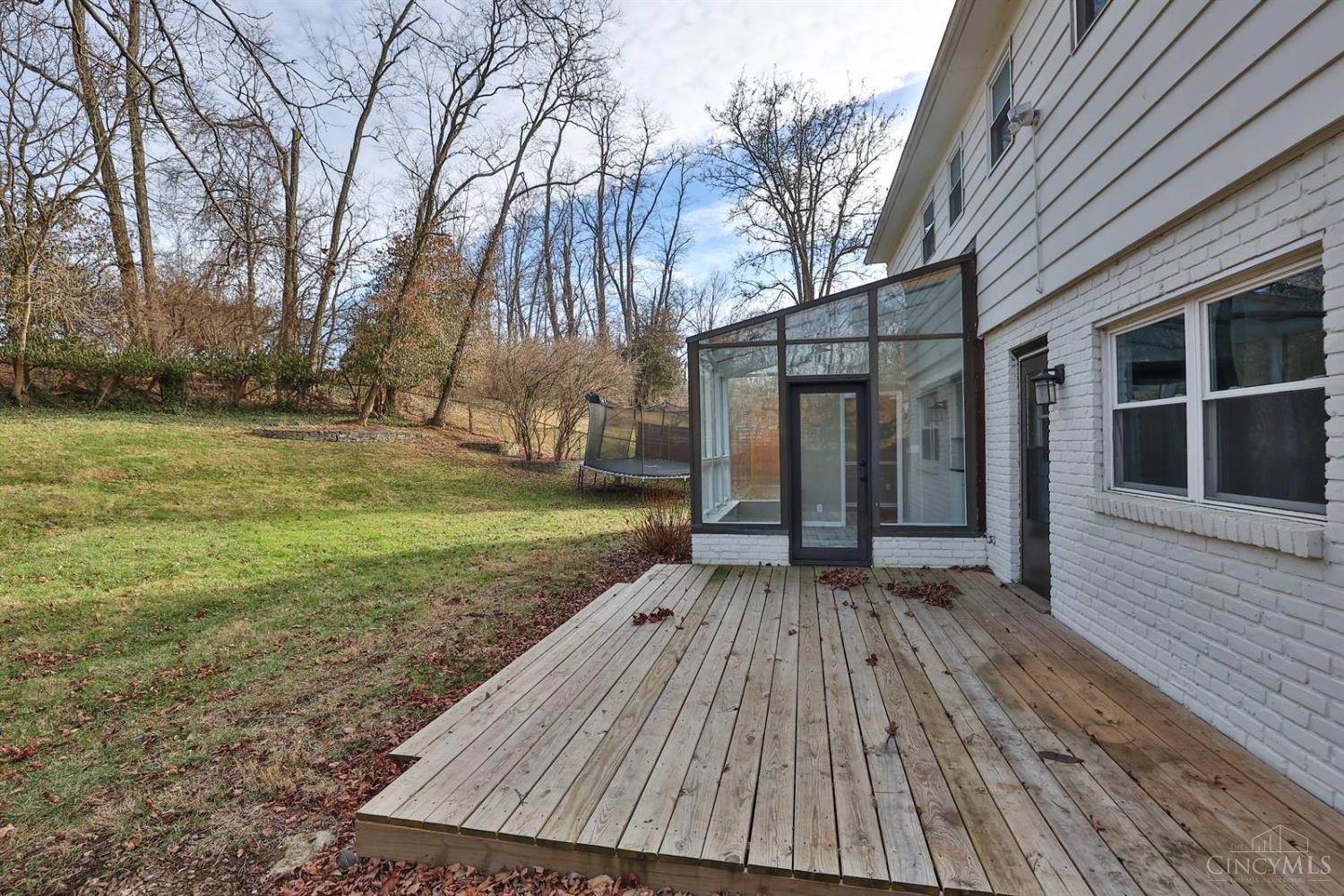 7800 Hosbrook Road Madeira, OH 45243 - Photo 40 of 47