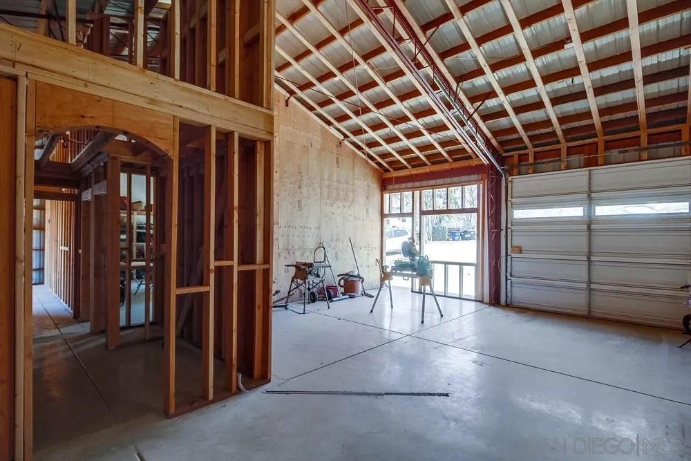 861 Peutz Valley Road Alpine, CA 91901 - Photo 40 of 42 a view of a room with gym equipment