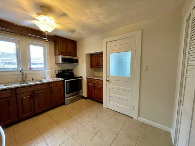 $1,500 | 206 East Edwards Street, Endicott, NY 13760