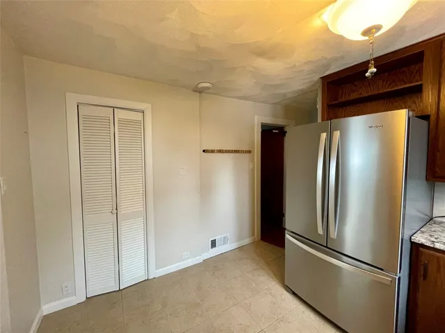 $1,500 | 206 East Edwards Street, Endicott, NY 13760