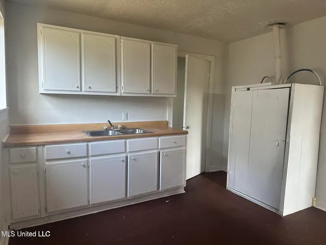 $75,900 | 2012 Woodlawn Street, Unit 14, Jackson, MS 39203