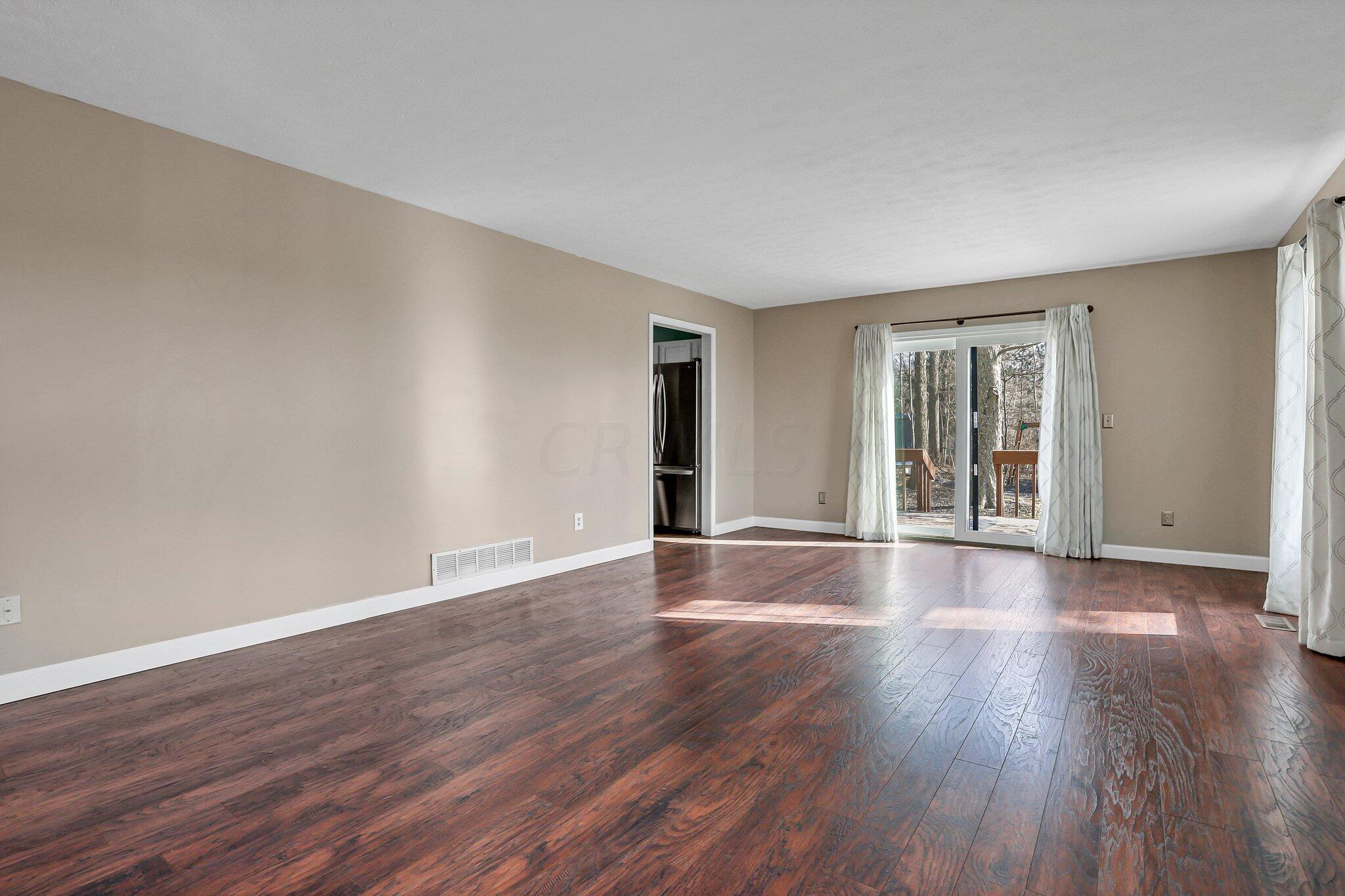 12216 Mill Street Road Southwest Pataskala, OH 43062 - Photo 12 of 43 6-web-or-mls-0D3A4084