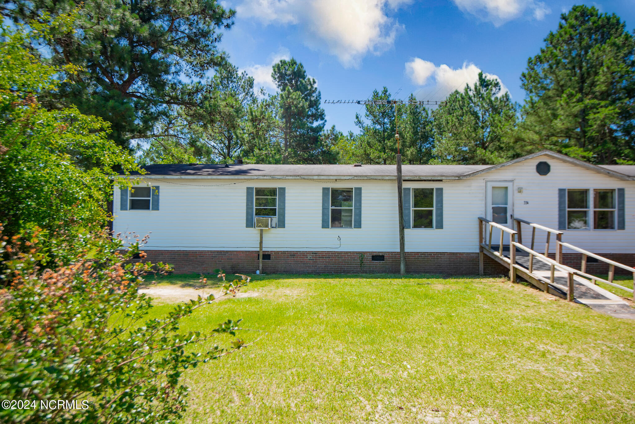 334 Robinson Road Jackson Springs, NC 27281 - Photo 1 of 11 Investor Special! Opportunity Awaits!