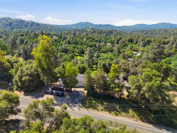 $450,000 | 4563 Highway 49, Mariposa, CA 95338