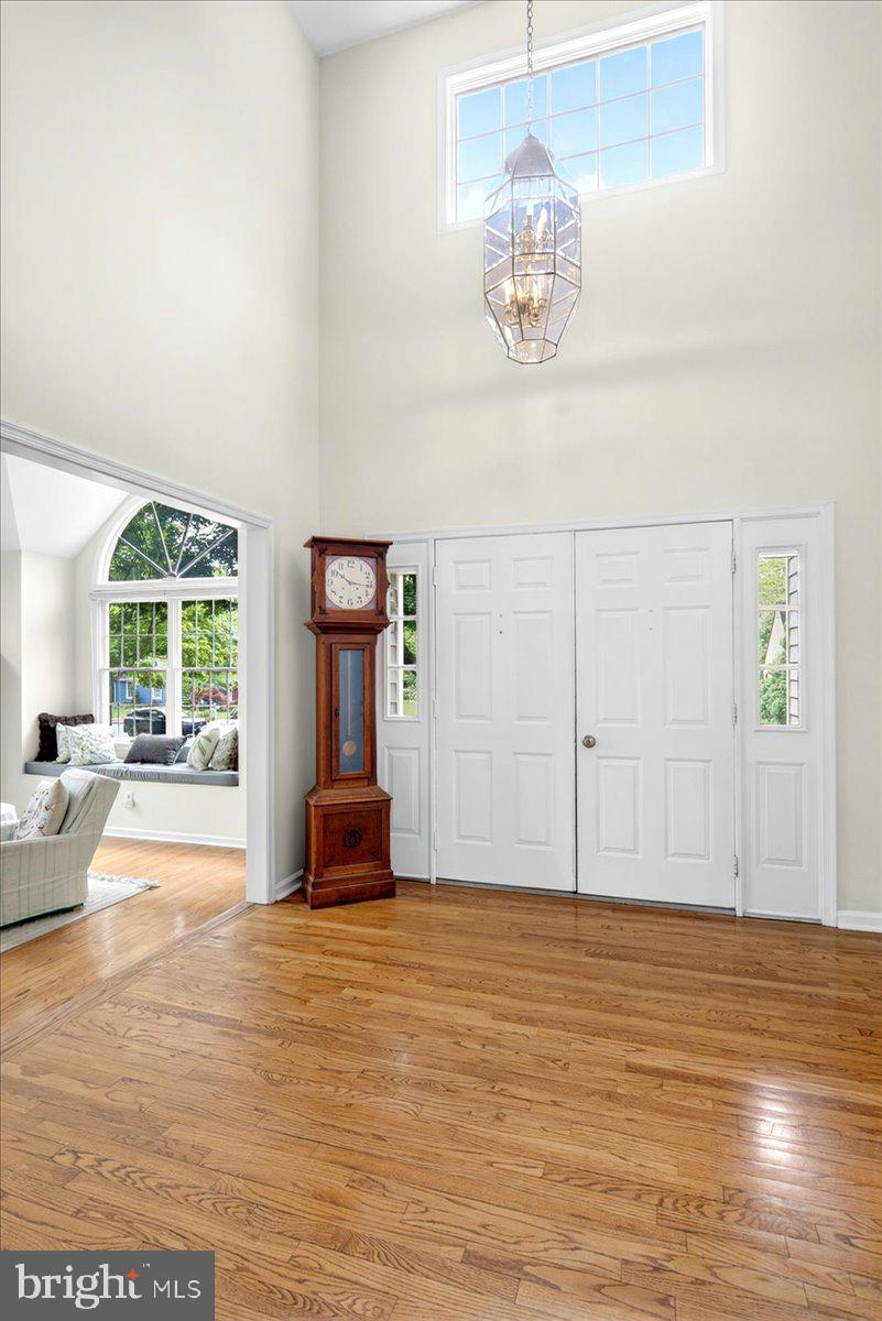 28 Baldwin Street Pennington, NJ 08534 - Photo 3 of 50