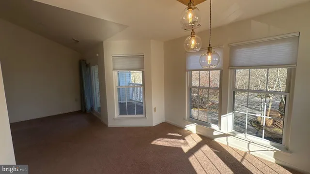 $2,400 | 3101 River Bend Court, Unit B 304, Laurel, MD 20724