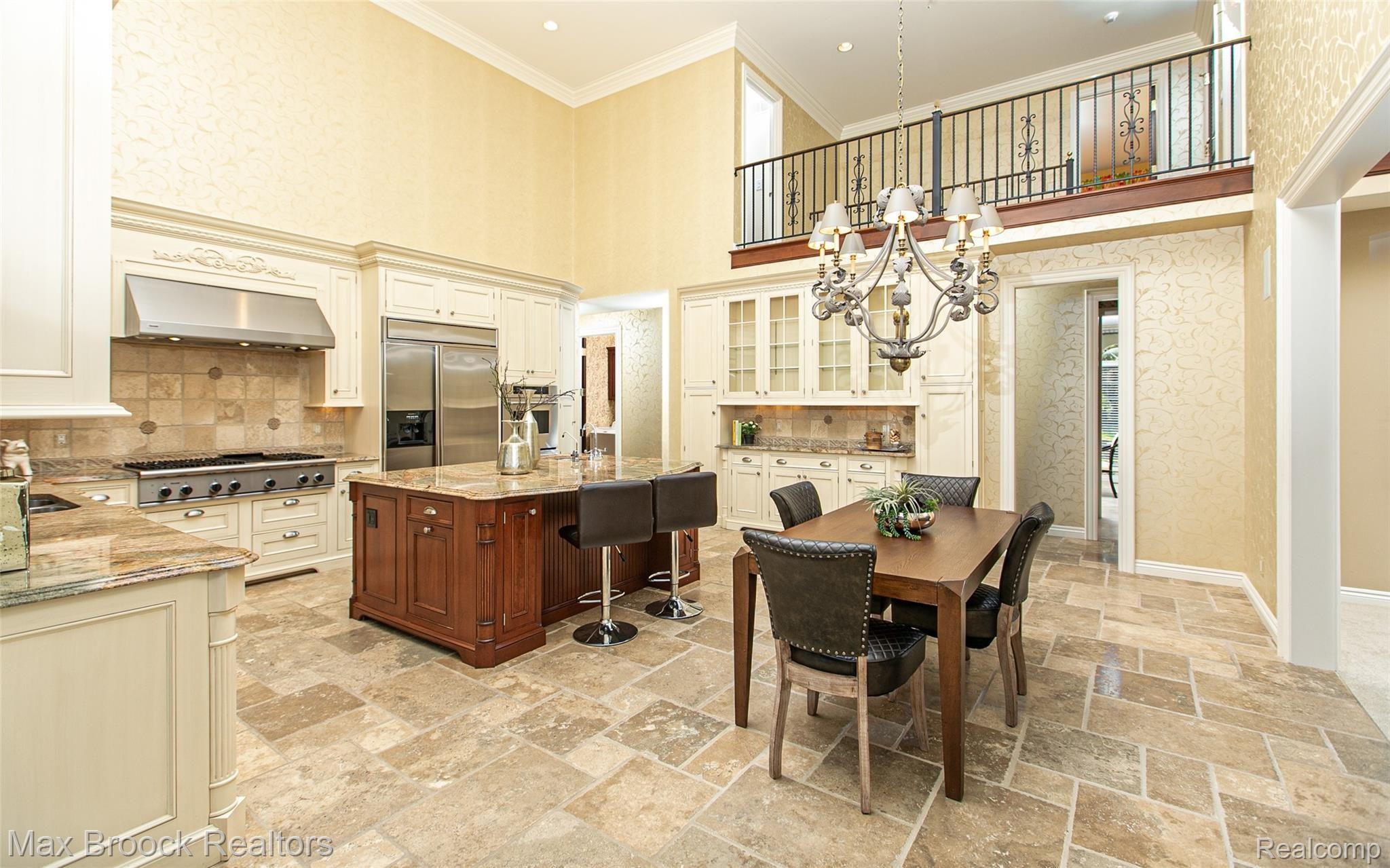 4865 Crestone Way Rochester, MI 48306 - Photo 25 of 63 -23.jpg