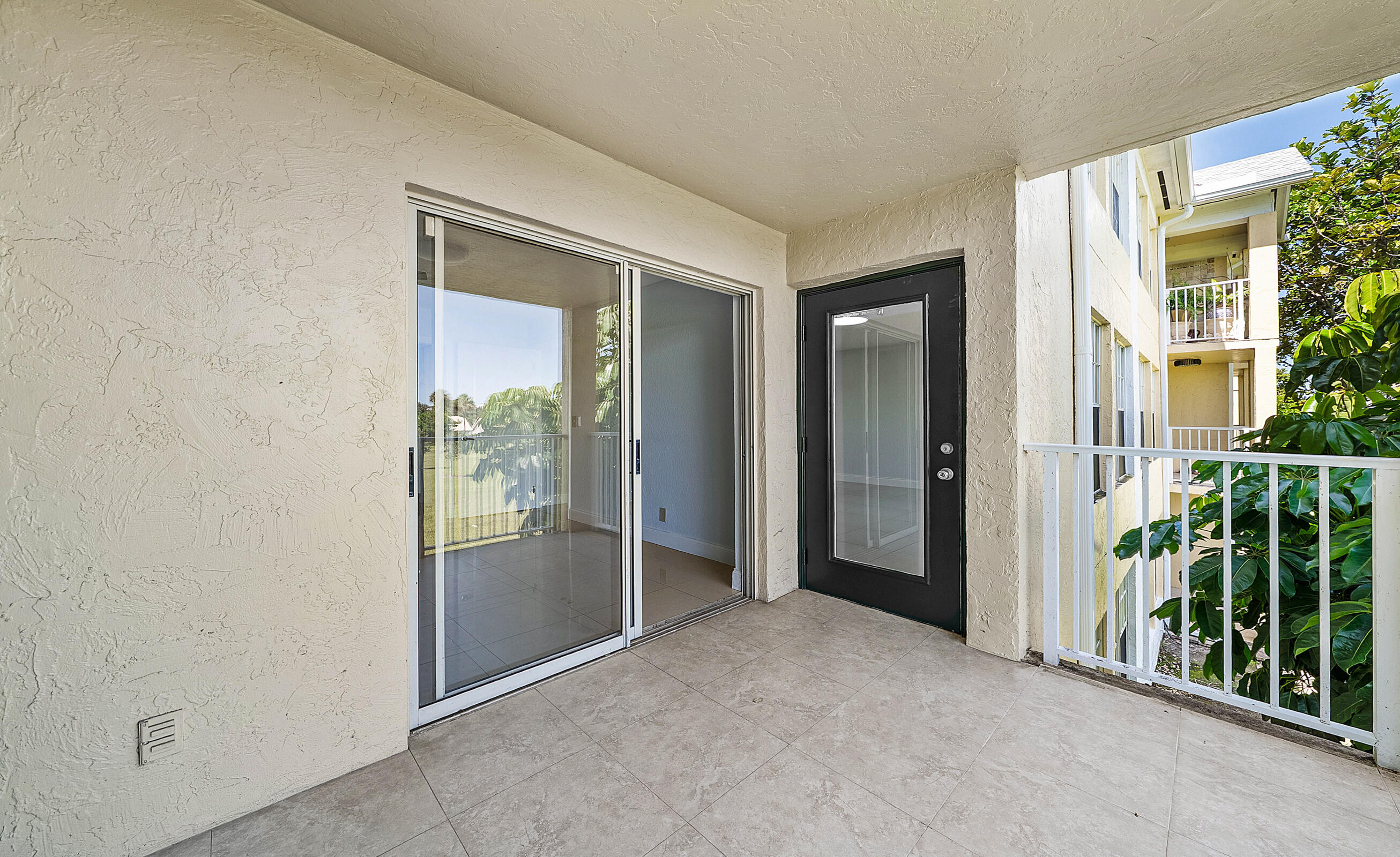 6300 La Costa Drive, Unit H Boca Raton, FL 33433 - Photo 15 of 36 17 - 6300 La Costa Dr H - MLS