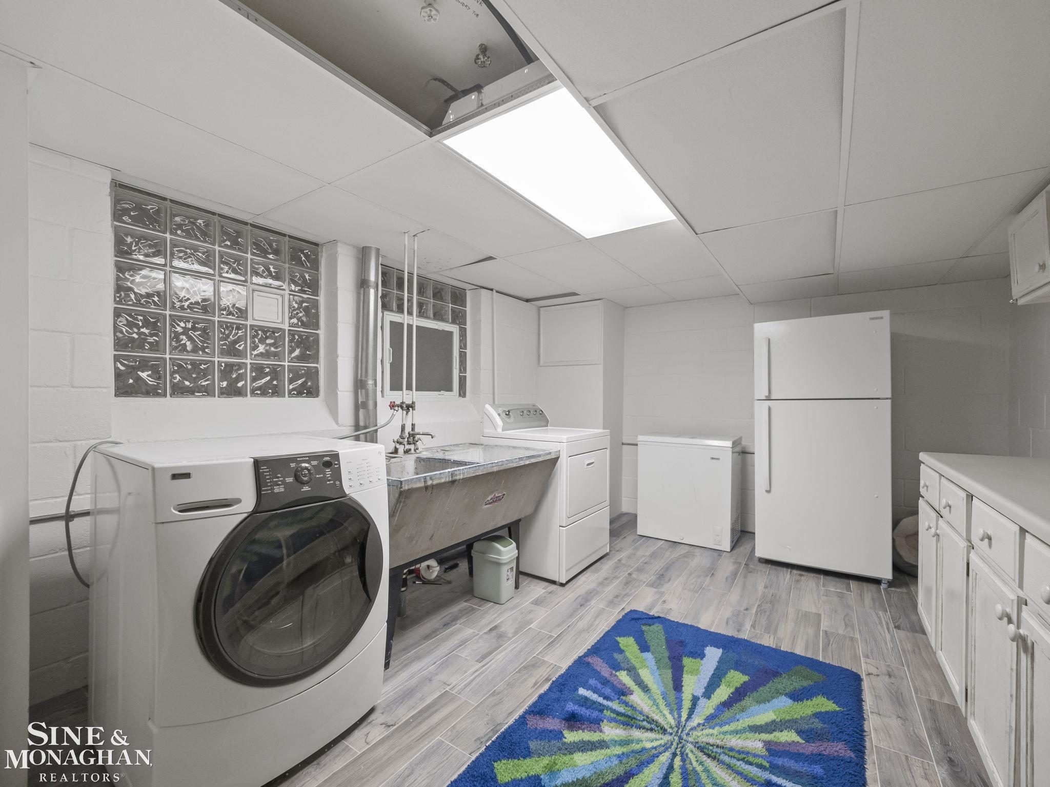 277 Cloverly Road Grosse Pointe, MI 48236 - Photo 32 of 46 Laundry Center