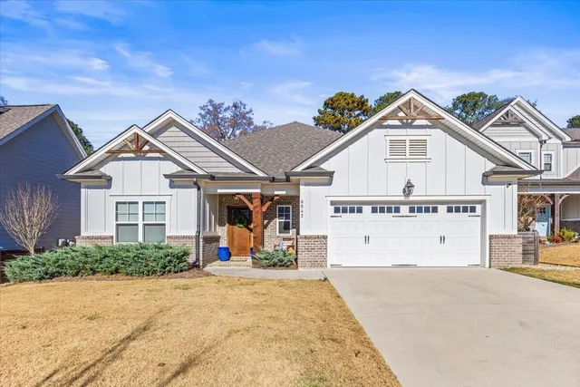 $450,000 | 8043 Slugger Way, Chattanooga, TN 37421