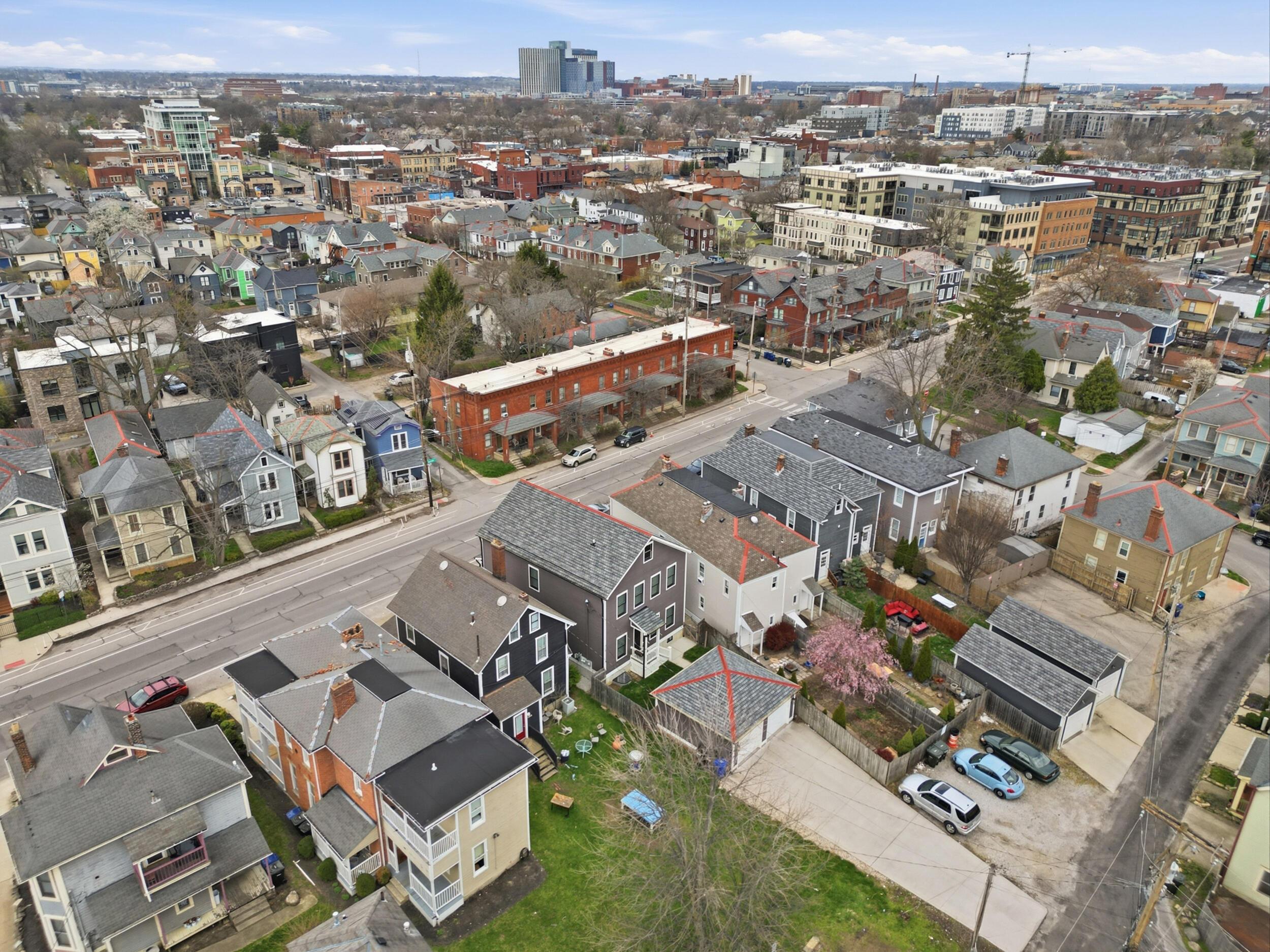 1102 Summit Street Columbus, OH 43201 - Photo 36 of 44 36_dji_0024