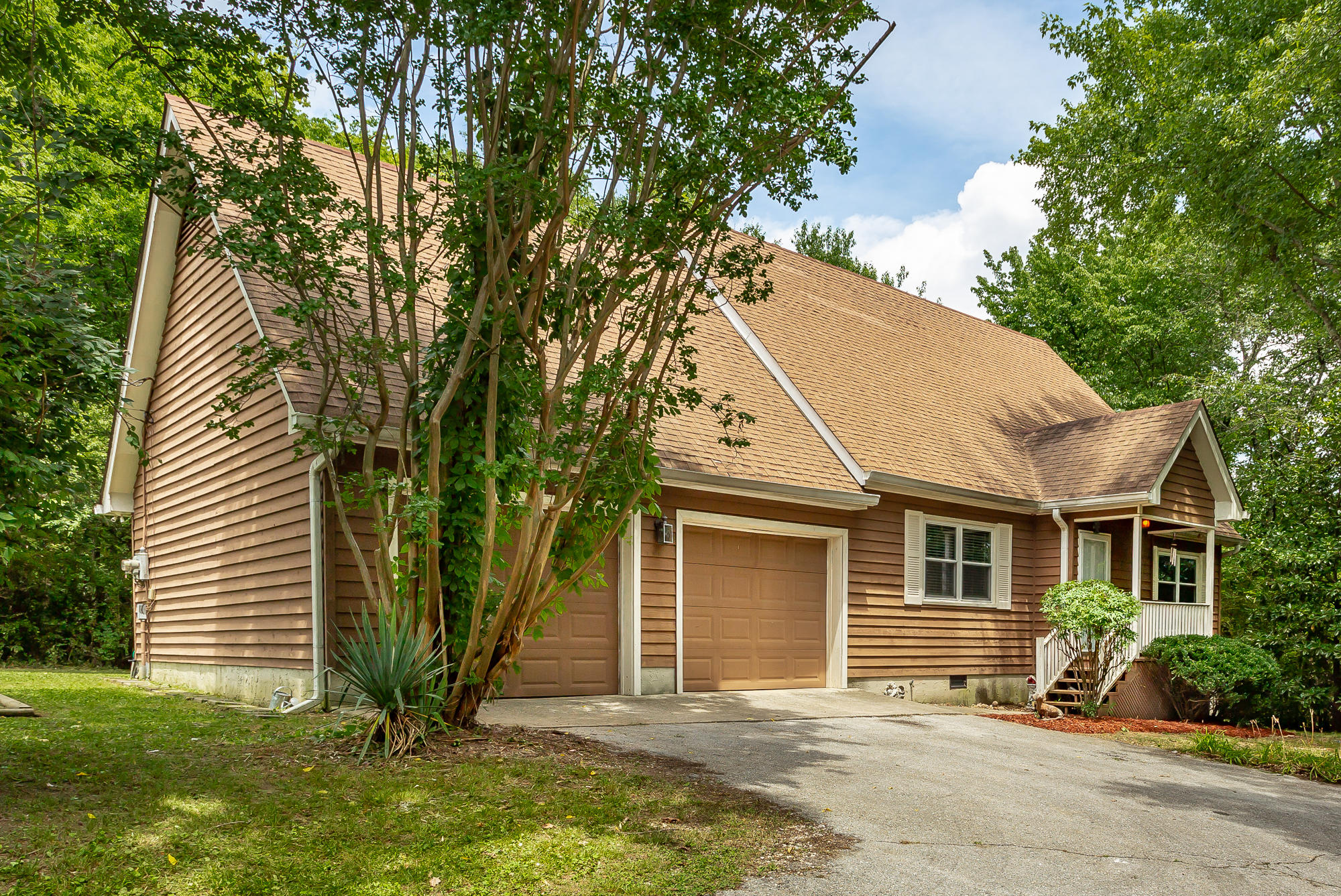 521 Gadd Road Hixson, TN 37343 - Photo 2 of 26 521 Gadd Rd. HD-28