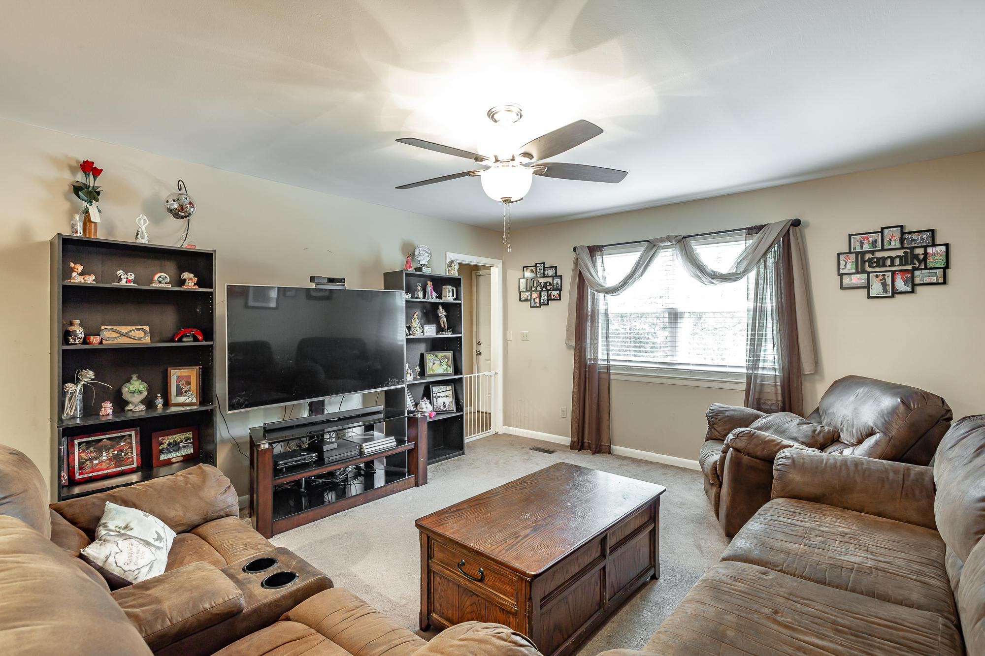 521 Gadd Road Hixson, TN 37343 - Photo 4 of 26 521 Gadd Rd. HD-4