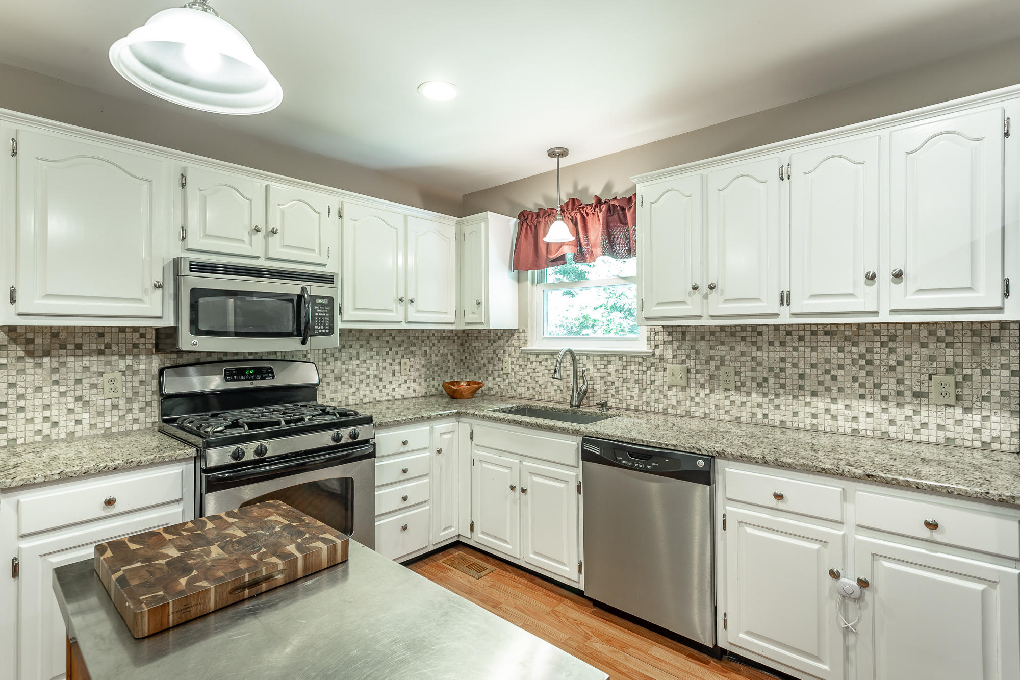 521 Gadd Road Hixson, TN 37343 - Photo 5 of 26 521 Gadd Rd. HD-12
