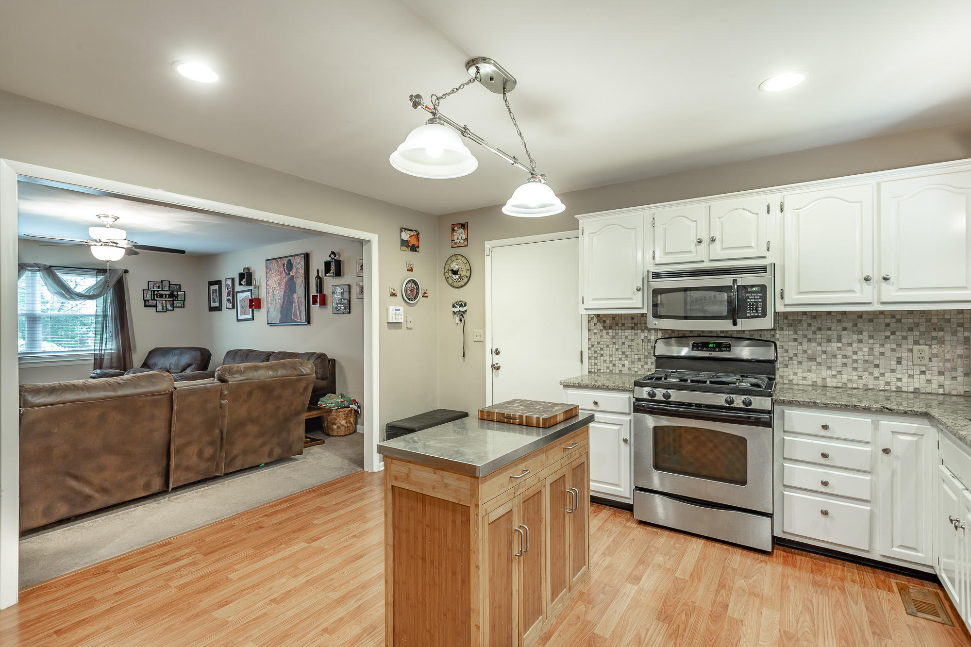 521 Gadd Road Hixson, TN 37343 - Photo 9 of 26 521 Gadd Rd. HD-8