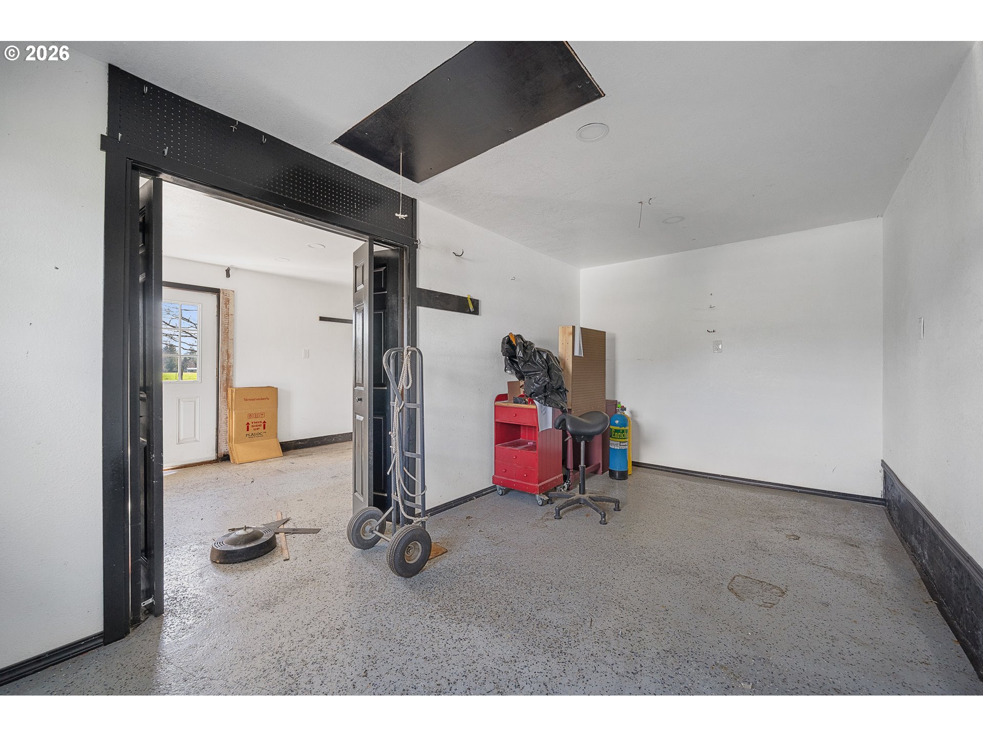 5350 Brickyard Road Tillamook, OR 97141 - Photo 31 of 46 Garage