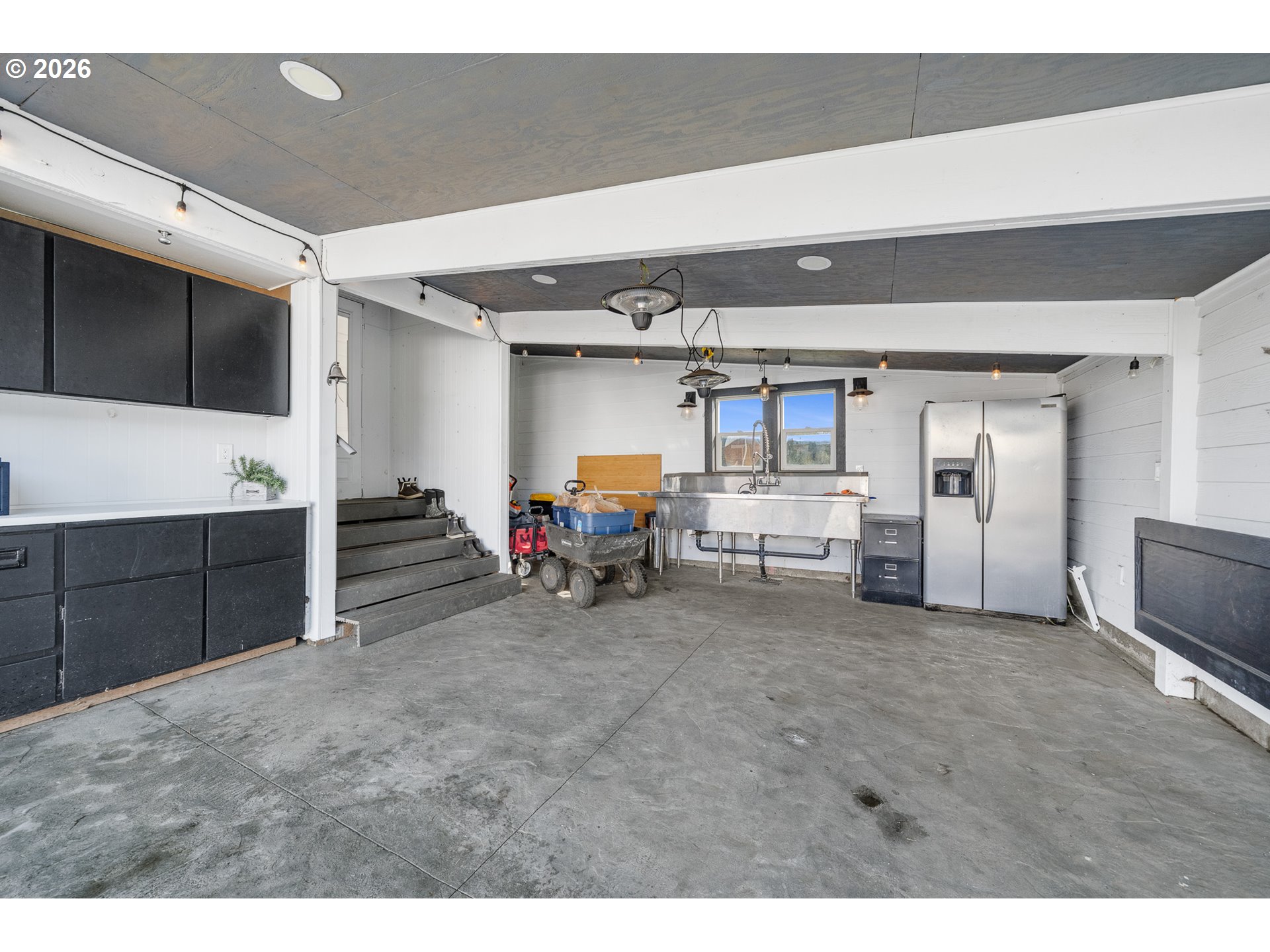 5350 Brickyard Road Tillamook, OR 97141 - Photo 8 of 46 Carport