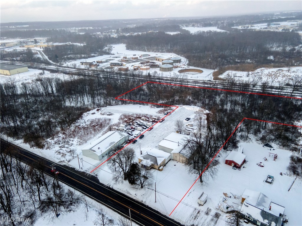 794 Benton Road Salem, OH 44460 - Photo 40 of 44 View of snowy aerial view