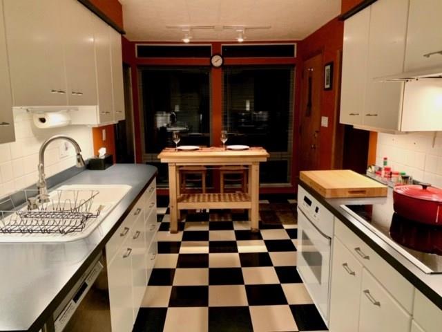 400 Winnerwood Road Pittsburgh, PA 15237 - Photo 7 of 23