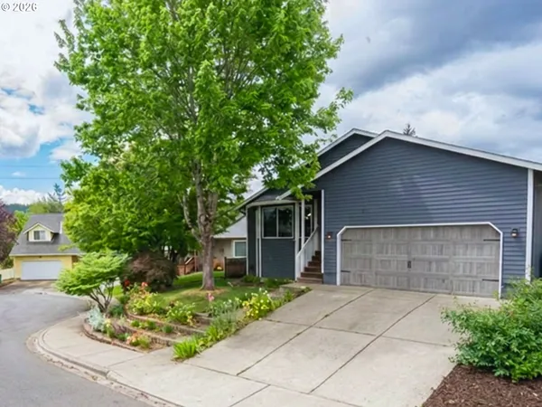 $629,900 | 7415 Southwest 162nd Place, Beaverton, OR 97007