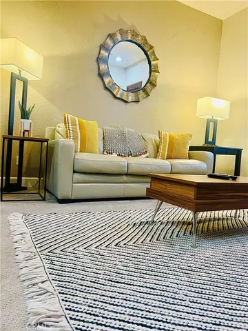 $329,999 | 50640 Santa Rosa Plaza, Unit 8, La Quinta, CA 92253