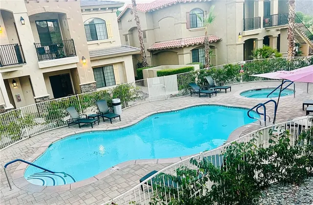 $329,999 | 50640 Santa Rosa Plaza, Unit 8, La Quinta, CA 92253