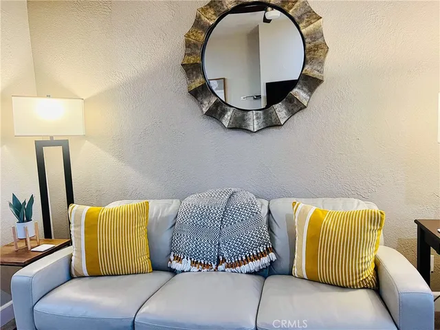 $329,999 | 50640 Santa Rosa Plaza, Unit 8, La Quinta, CA 92253