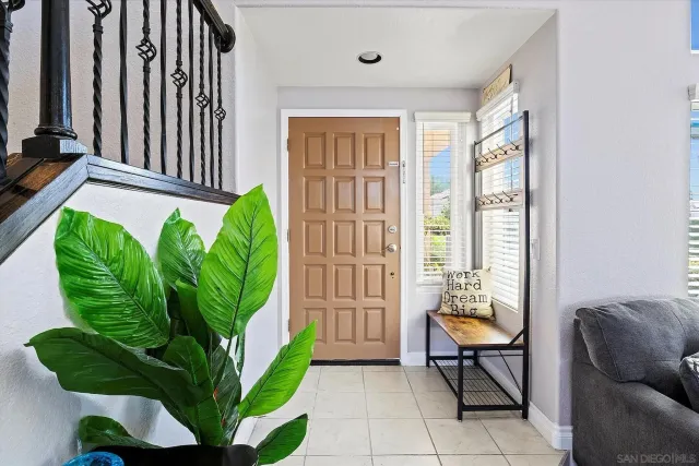 $4,550 | 3718 Via Las Villas, Oceanside, CA 92056