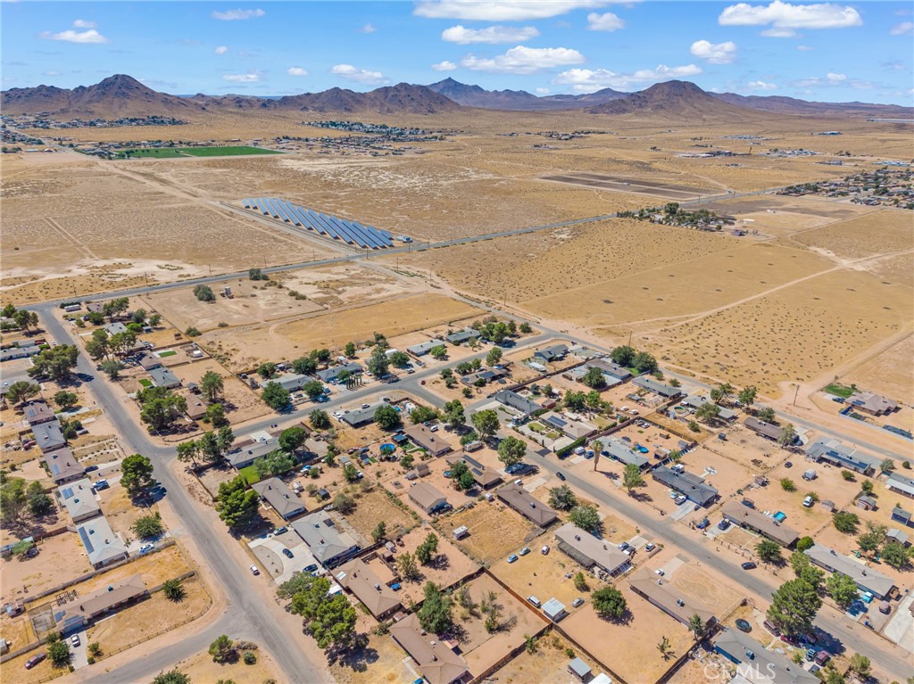 16050 Pawnee Road Apple Valley, CA 92307 - Photo 45 of 46