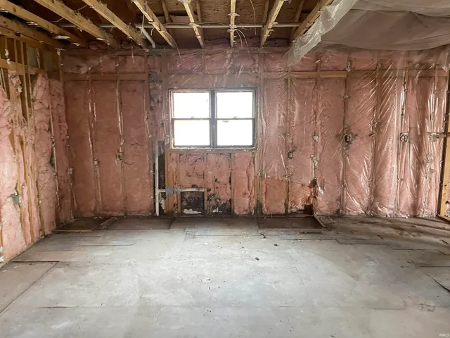 $89,900 | 2165 South New Holland Road, Wabash, IN 46992