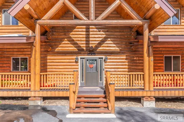 $1,399,000 | 4495 Stone Run, Island Park, ID 83429