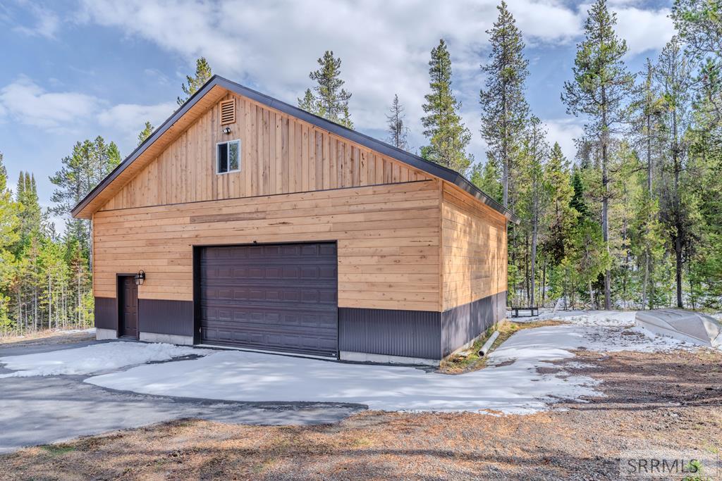 4495 Stone Run Island Park, ID 83429 - Photo 30 of 30 4 car garage