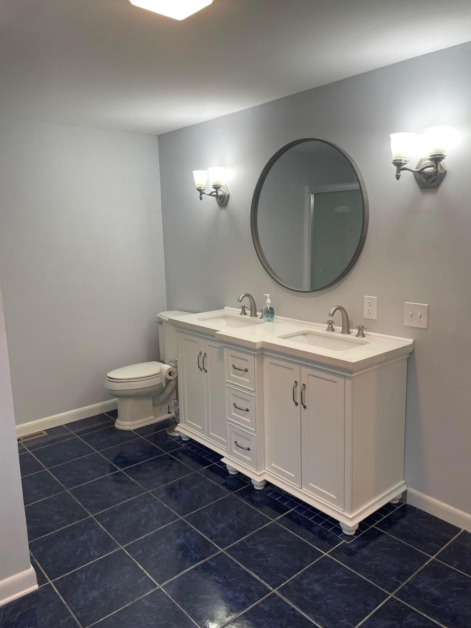282 Dirigo Road South China, ME 04358 - Photo 18 of 39 2nd Floor Bathroom