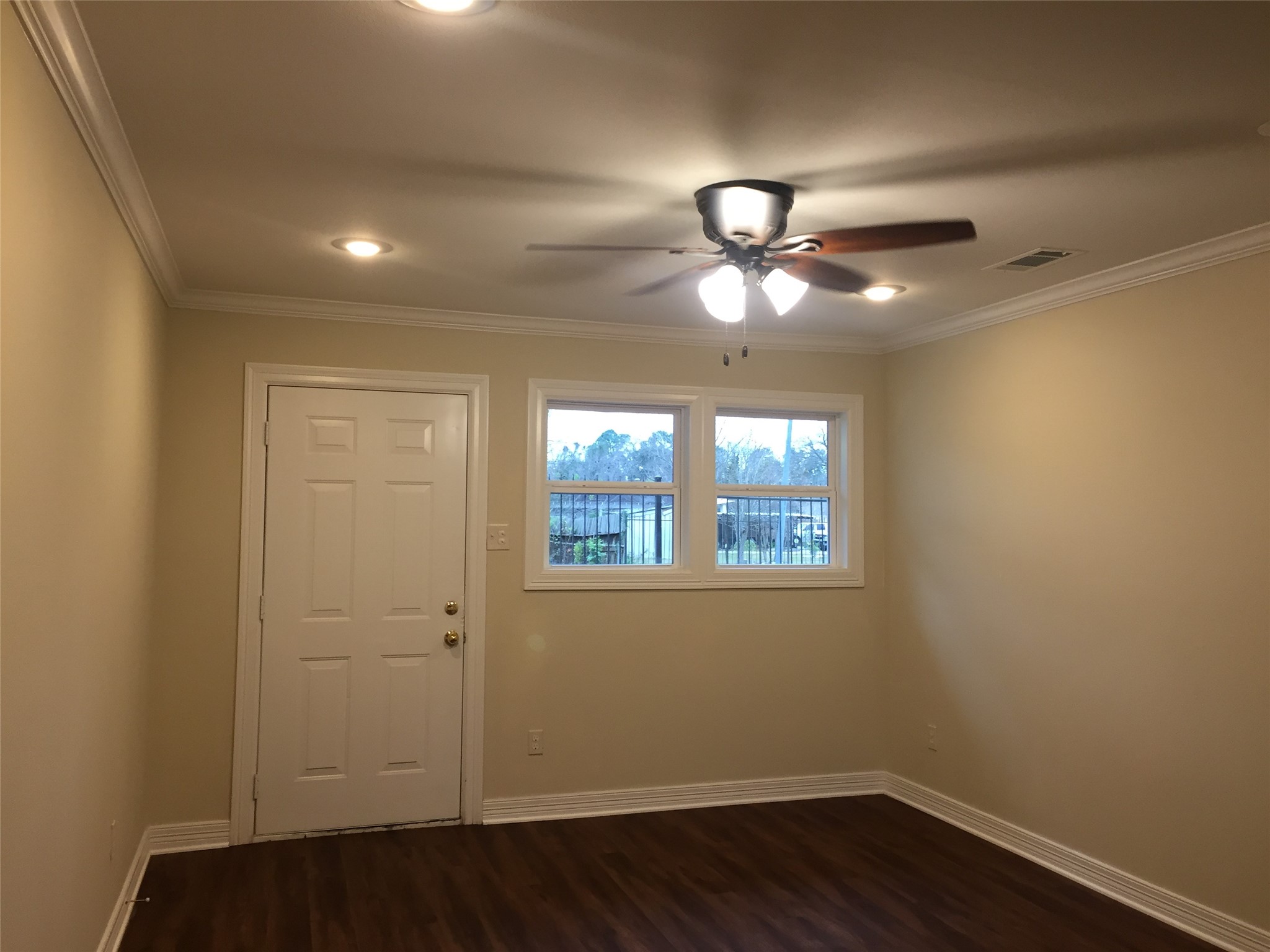 4031 Ward Street Houston, TX 77021 - Photo 5 of 9