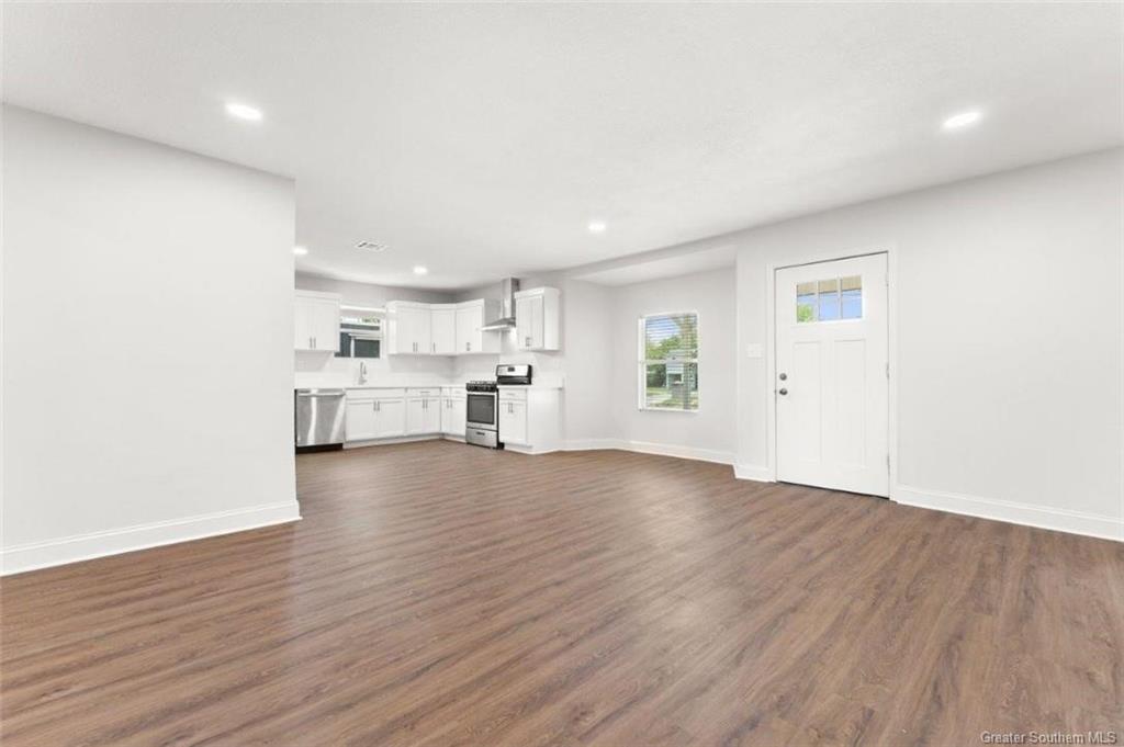 814 Azalea Street Lake Charles, LA 70607 - Photo 2 of 21 Gallery Image 2