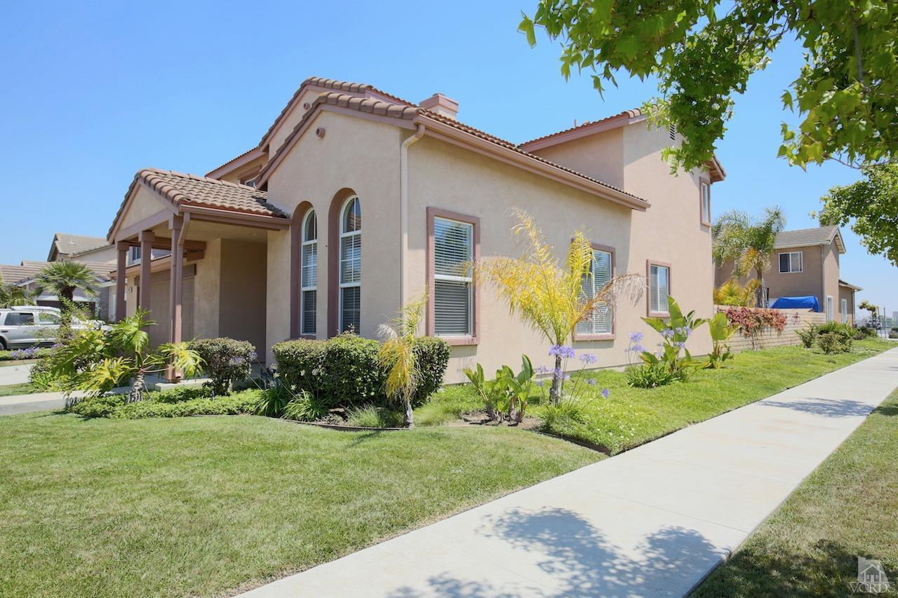 708 Navito Way Oxnard, CA 93030 - Photo 2 of 25 Additional Photo