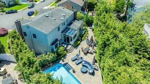 $1,699,999 | 2539 Bradley Court, Merrick, NY 11566