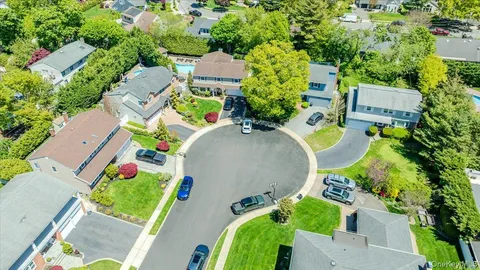 $1,699,999 | 2539 Bradley Court, Merrick, NY 11566