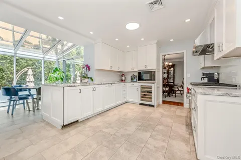 $1,699,999 | 2539 Bradley Court, Merrick, NY 11566