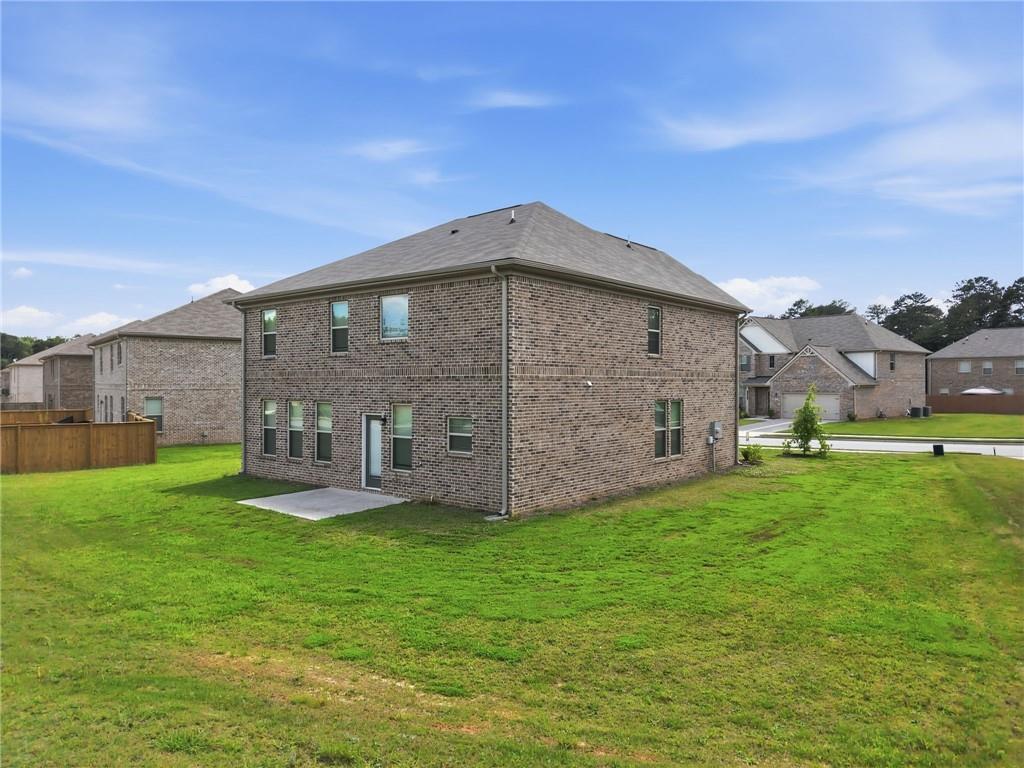 417 Sawmill Trace Hampton, GA 30228 - Photo 9 of 57