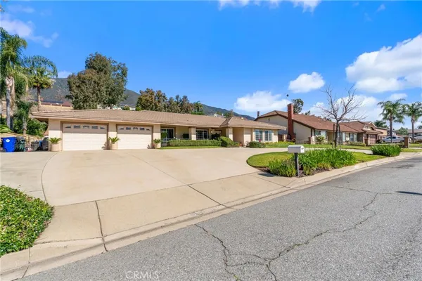 $1,050,000 | 9620 Hidden Farm Road, Rancho Cucamonga, CA 91737
