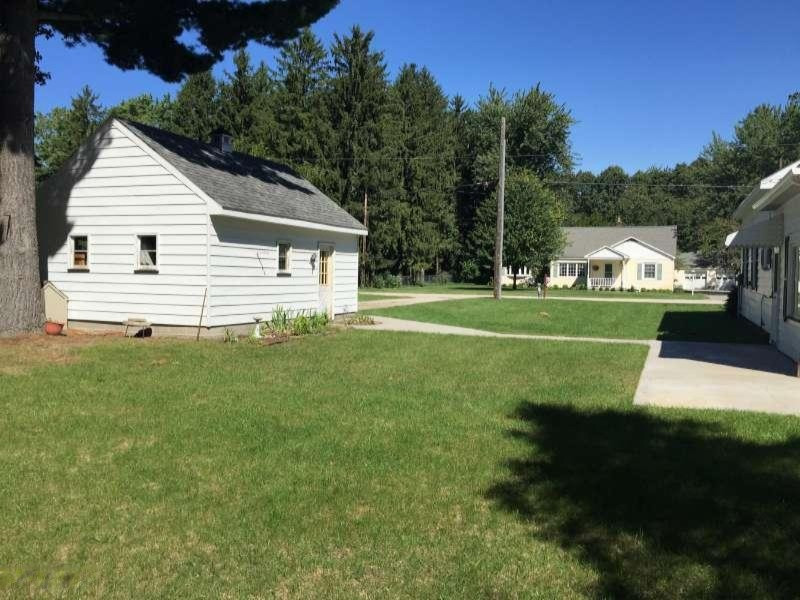 2537 White Road Muskegon, MI 49444 - Photo 9 of 9 IMG_1054